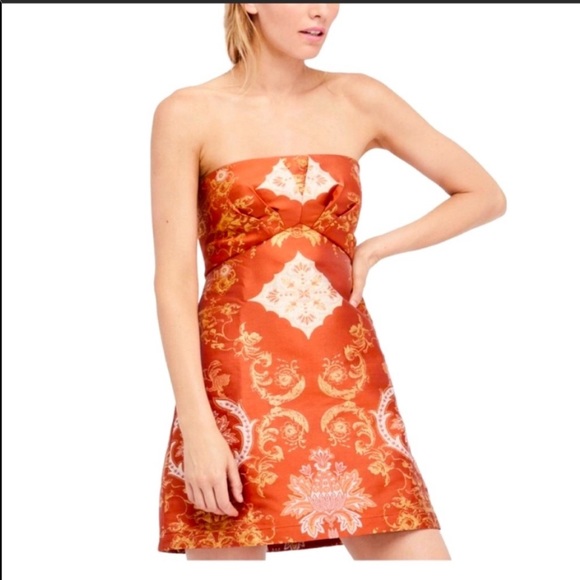 Free People Dresses & Skirts - Free People Strapless mini cocktail dress